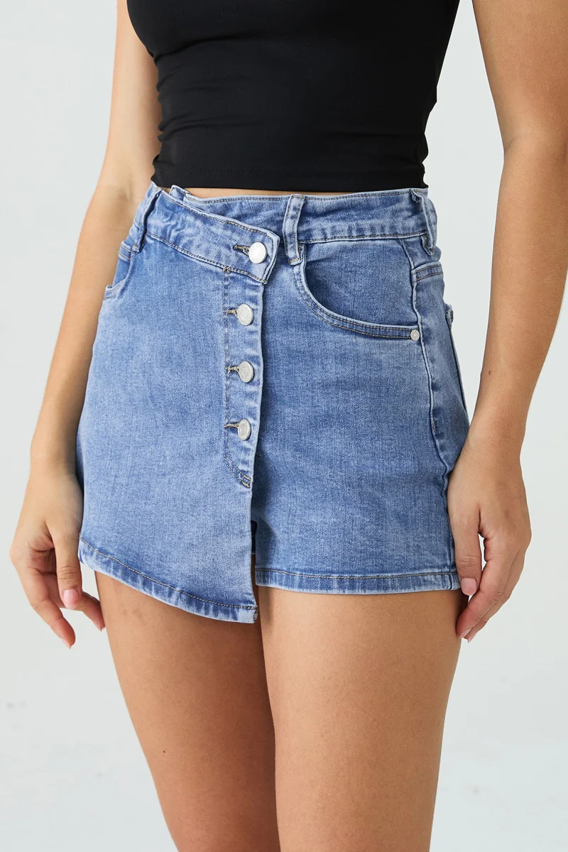 Katchme Mid-Rise Asymmetric Button Denim Skorts