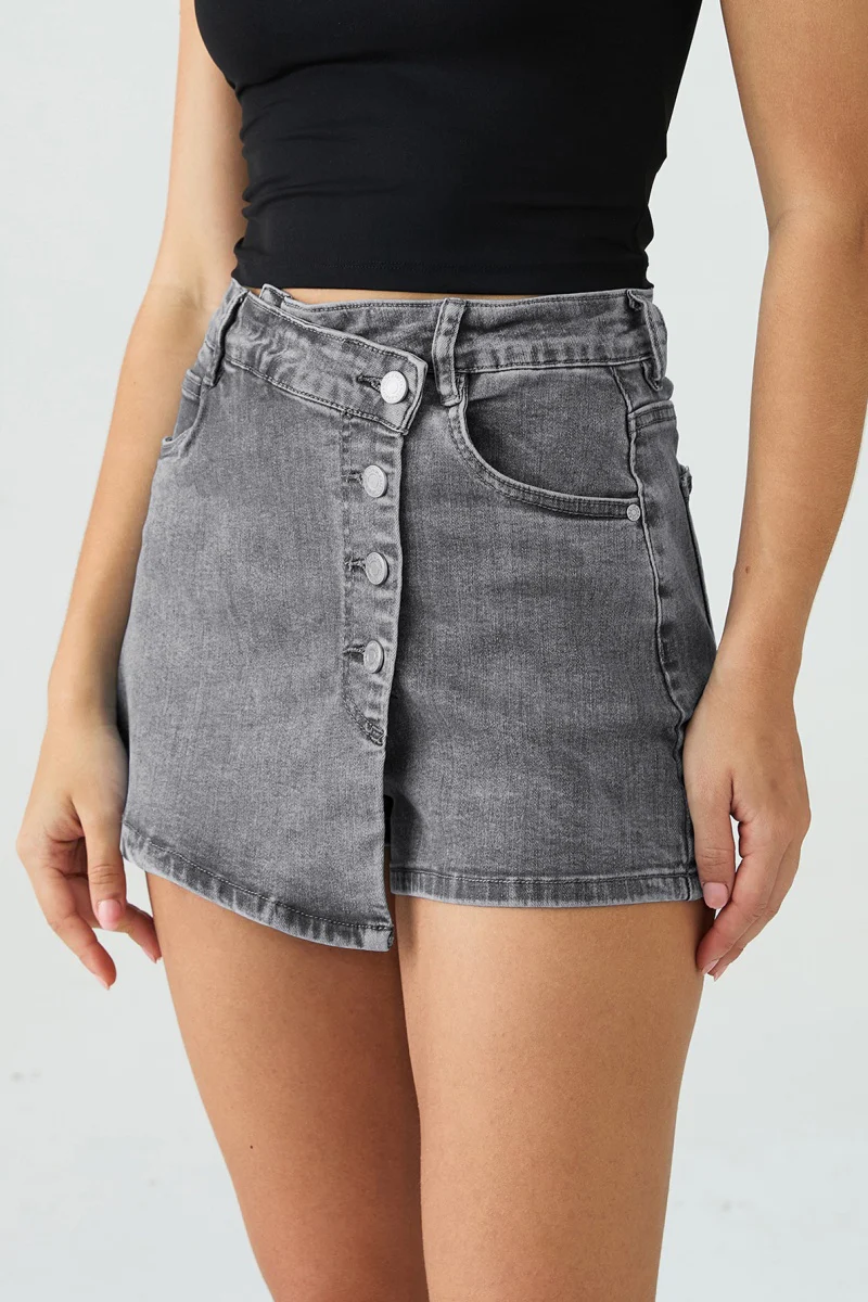 Katchme Mid-Rise Asymmetric Button Denim Skorts - Image 4