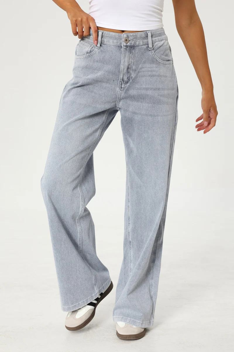 Katchme Low-Rise Stretch Multi-Pocket Wide Leg Jeans - Image 10
