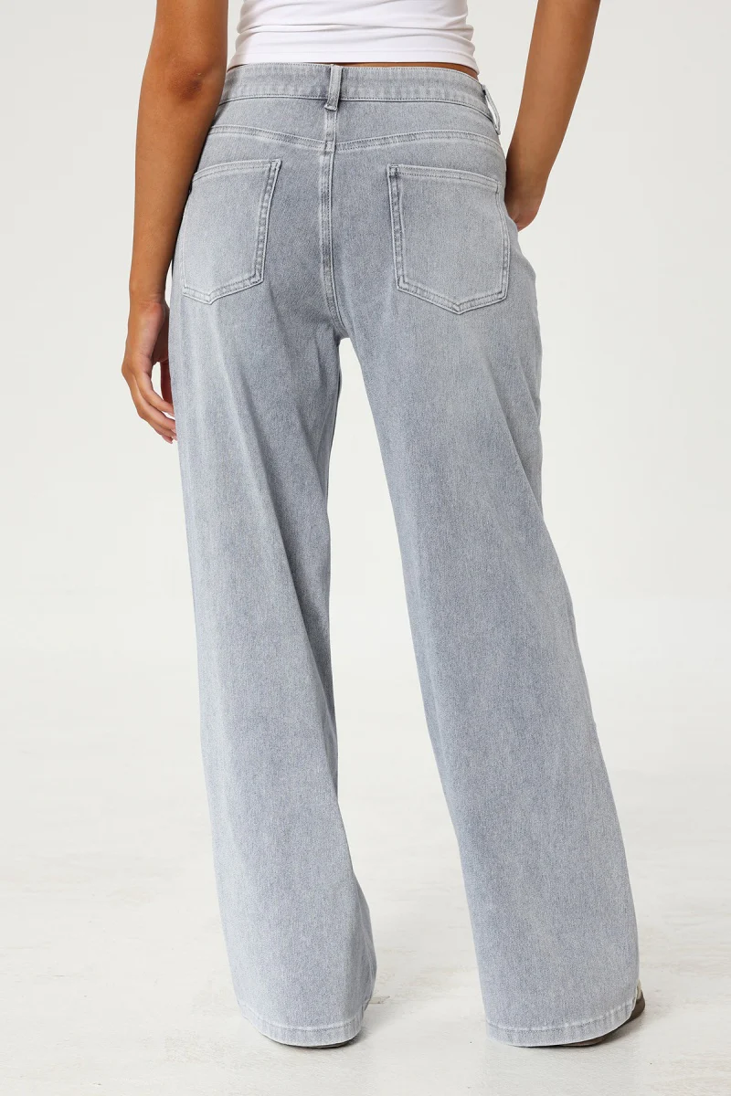 Katchme Low-Rise Stretch Multi-Pocket Wide Leg Jeans - Image 9