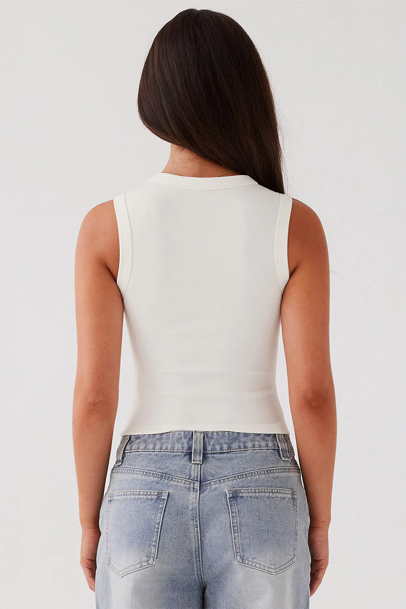 KatchMe Versatile Sleeveless Button-Front Stretch Slim Tank Top - Image 12