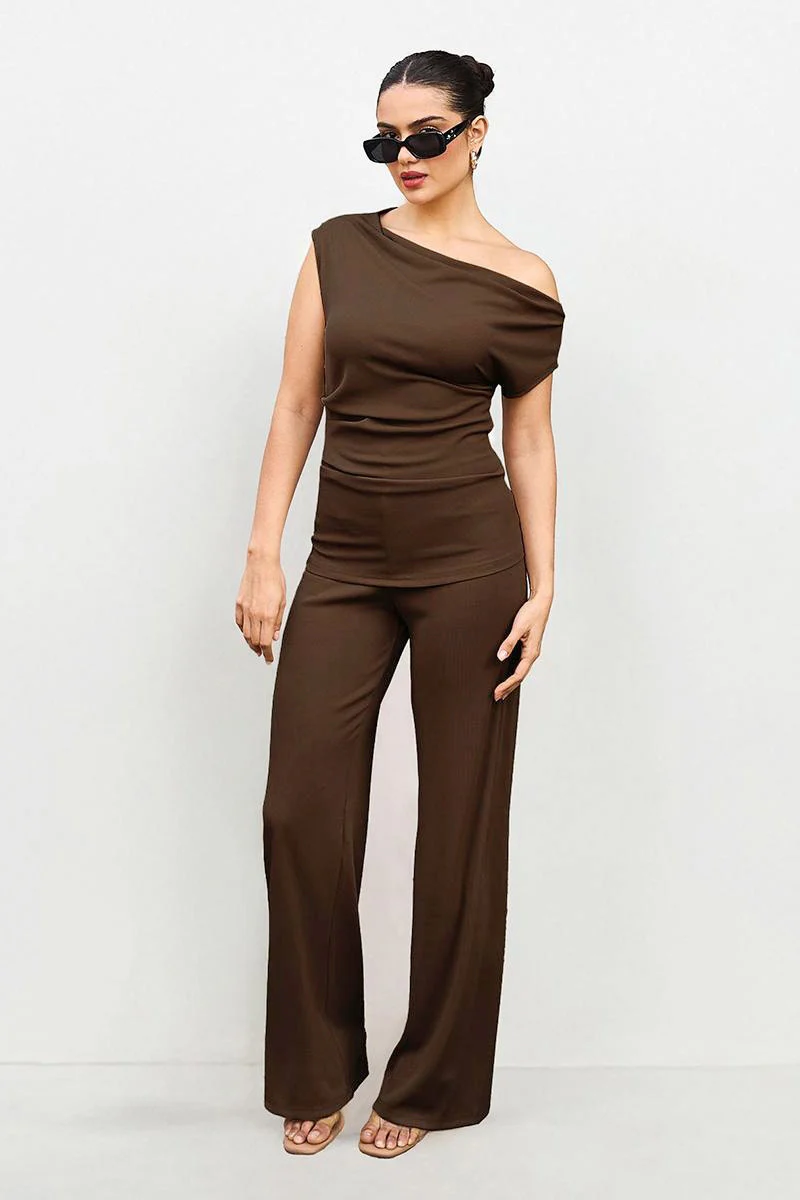 Leisure Solid Sloping-Shoulder Slim Top & Wide-Leg Trousers Co-ord - Image 4