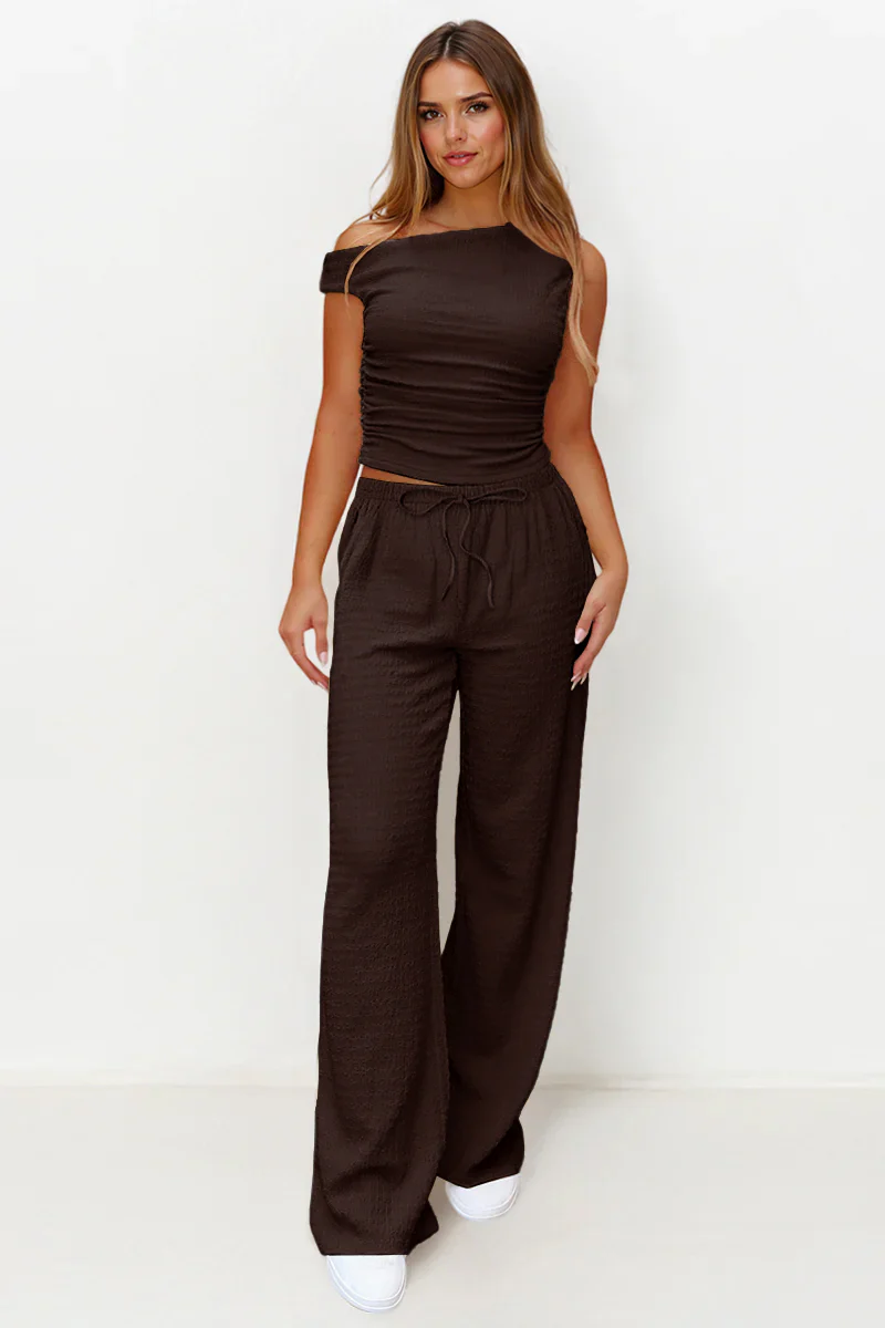 Solid Sloping-Shoulder Shirred Slim Top & Wide-Leg Trousers 2-Piece Co-ord Set - Image 5